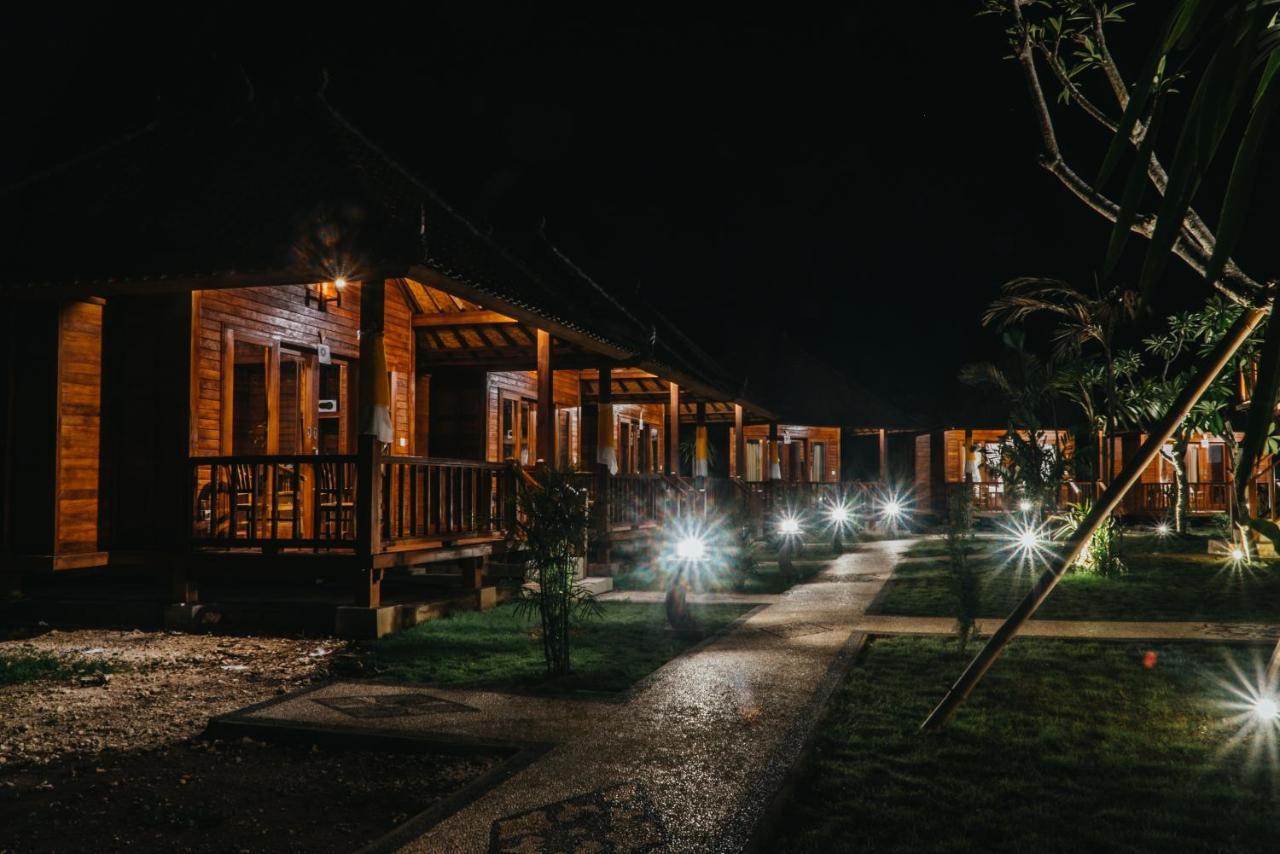 Taman Tirta Villa Lembongan Exterior foto